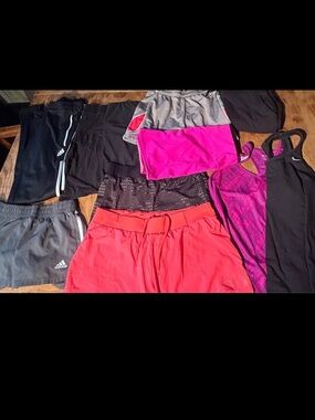 Small Clothing Nike, Puma, Adidas, etc